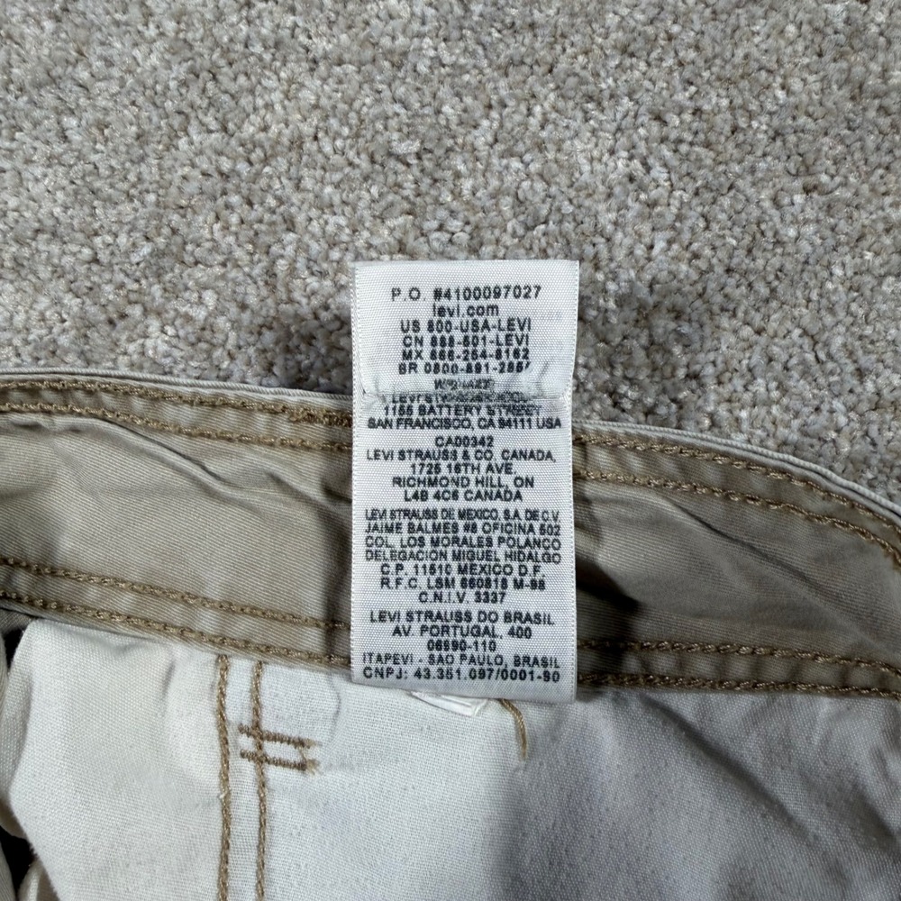 Levi's Cargo Short Men 33(FITS 34x10) Khaki Cotton Utility Pocket Shorts READ - Picture 6 of 10